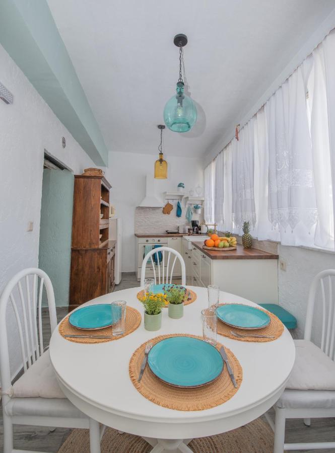 Philoxenia Traditional House Пастіда Екстер'єр фото
